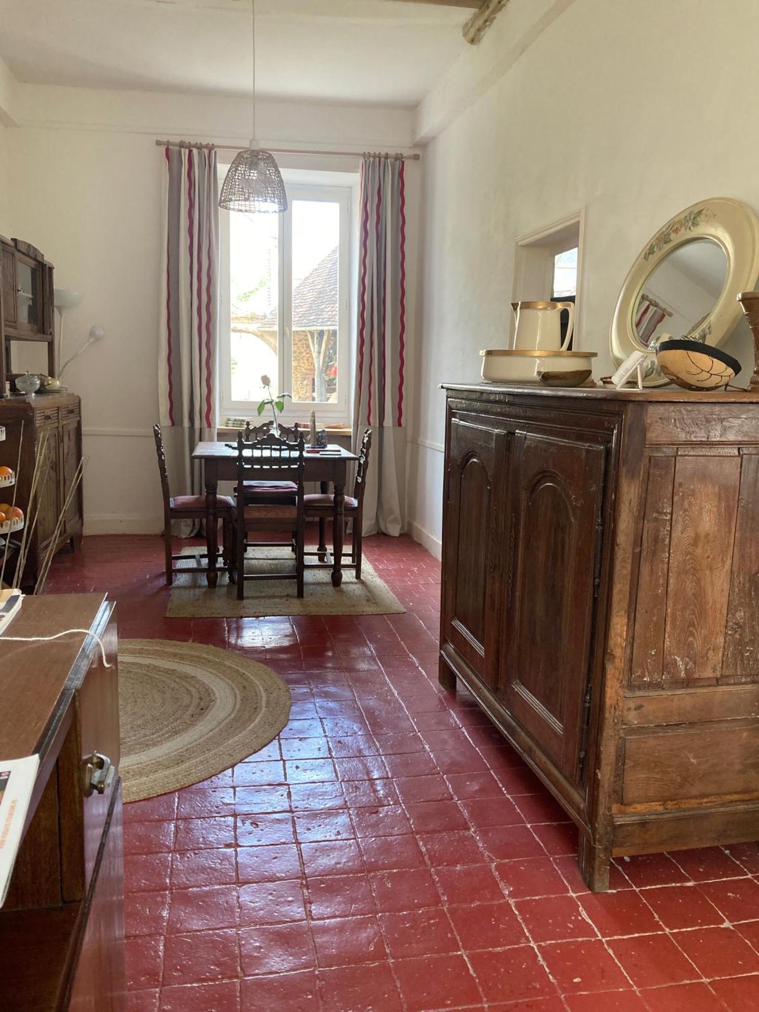 Sur Les Ailes Du Papillon-La Suite Saint-Sauveur-en-Puisaye Buitenkant foto